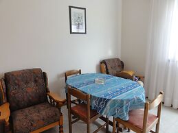 Nice and Cozy Apartment Ferry in Medulin