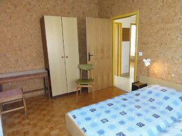 Nice and Cozy Apartment Ferry in Medulin