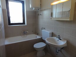 Nice and Cozy Apartment Ferry in Medulin