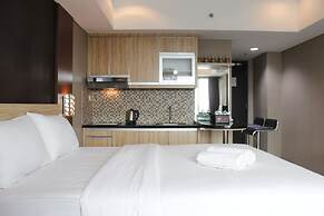 Deluxe Studio Room @ Tamansari La Grande Apartment