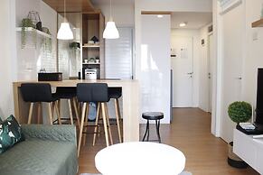 Classic and Comfy 2BR @ Gateway Pasteur Apartment