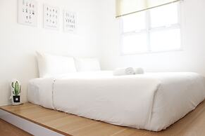 Classic and Comfy 2BR @ Gateway Pasteur Apartment