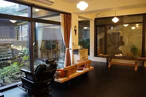 Windsor's Vanilla Garden B&B