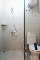 Studio Apartment Connected to Mall at Anderson Supermall Mansion