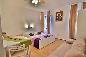 Cozy Studio Apartment Gordana