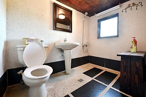 Windsor's Han-Guan B&B