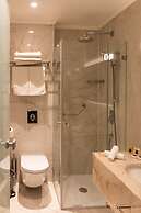 Ambassador Boutique Hotel