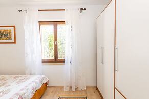 Holiday Home Laura near Forest