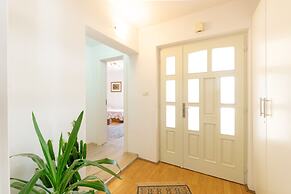 Holiday Home Laura near Forest