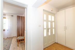 Holiday Home Laura near Forest