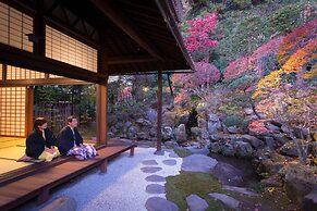 Shimosuwa Onsen Chosenkaku Kameya