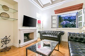 Aerides 3 Luxury Suites