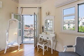 Aerides 3 Luxury Suites