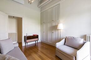 Aerides 3 Luxury Suites