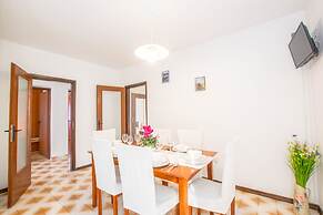 Family house with 2 apartments - Irma