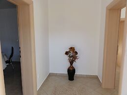 Apartments Cubela Beautiful Garden