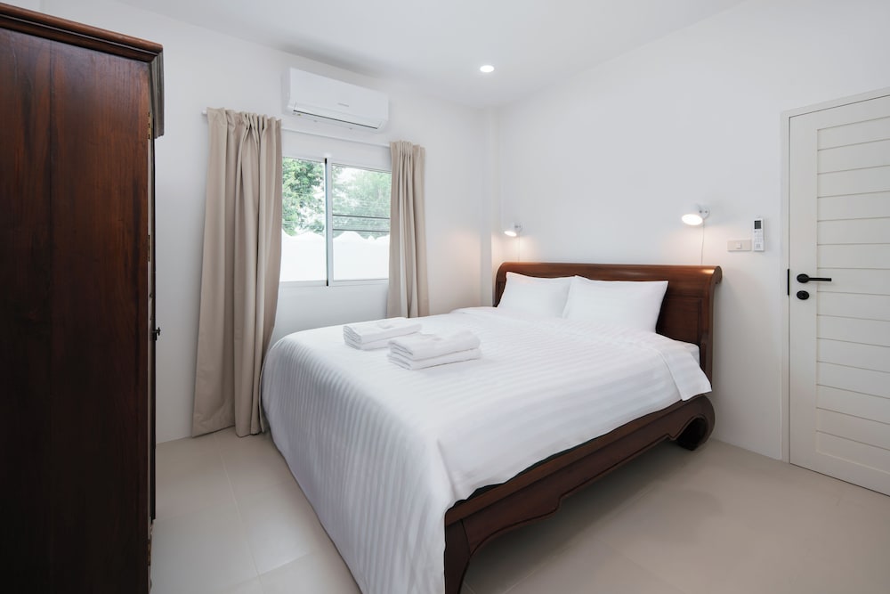 Orchid Paradise Homes OPV02