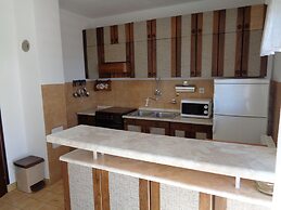 Apartments Ivica - Quiet Street