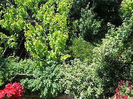 Apartments Ivica - Quiet Street