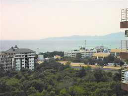 Jomtien Beach Sea View Studio