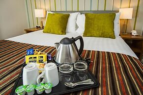 Henley Hotel