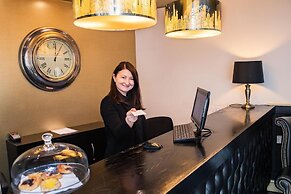Henley Hotel