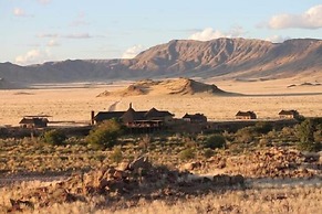 Hoodia Desert Lodge