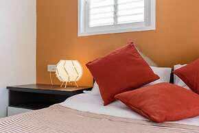 Suites In Ben Yehuda 151