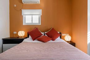 Suites In Ben Yehuda 151