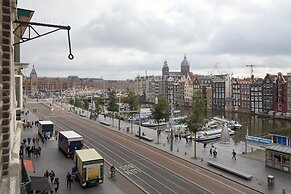 Damrak Short Stay Amsterdam