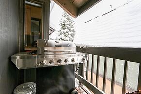 Bigwood 80 Remodeled, Private Washer Dryer, Close to Eagle Lodge by Re