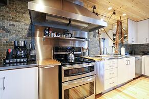 Bigwood 80 Remodeled, Private Washer Dryer, Close to Eagle Lodge by Re