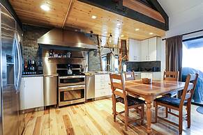 Bigwood 80 Remodeled, Private Washer Dryer, Close to Eagle Lodge by Re