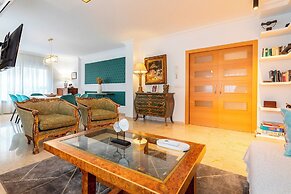 Genteel Home Martinez Campos