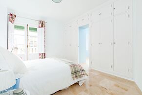 Genteel Home Iris