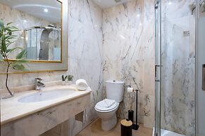 Genteel Home Bib Rambla