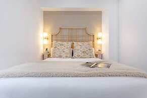 Genteel Home Santo Cristo