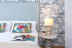 Genteel Home Santo Cristo