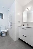 Genteel Home Amira