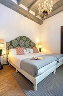 Genteel Home Corral del Rey