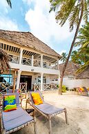 African Paradise Beach Hotel