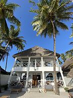 African Paradise Beach Hotel