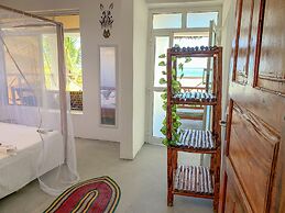 African Paradise Beach Hotel