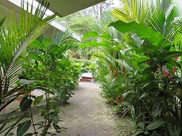 Alloro Jungle Villas