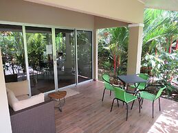 Alloro Jungle Villas