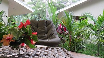 Alloro Jungle Villas