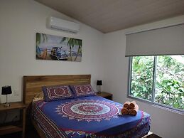 Alloro Jungle Villas