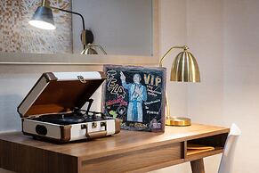 The White Orchid Hotel