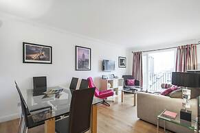 Theed Street by Onefinestay