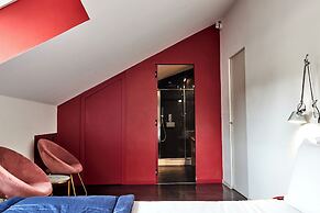 Milan Retreats Duomo